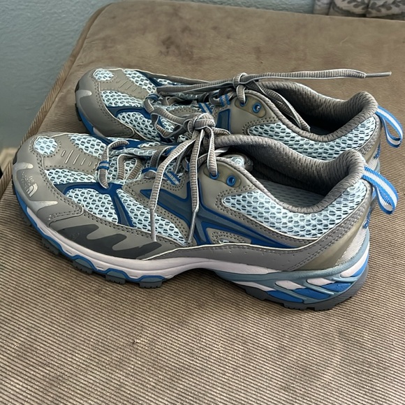 NWOT, The North Face Orthotic Women's Running Shoes Size 7 - Picture 11 of 12